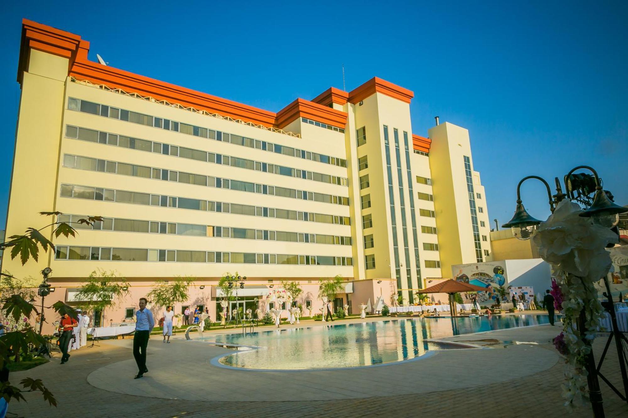 Grand Mir Hotel Tachkent Extérieur photo